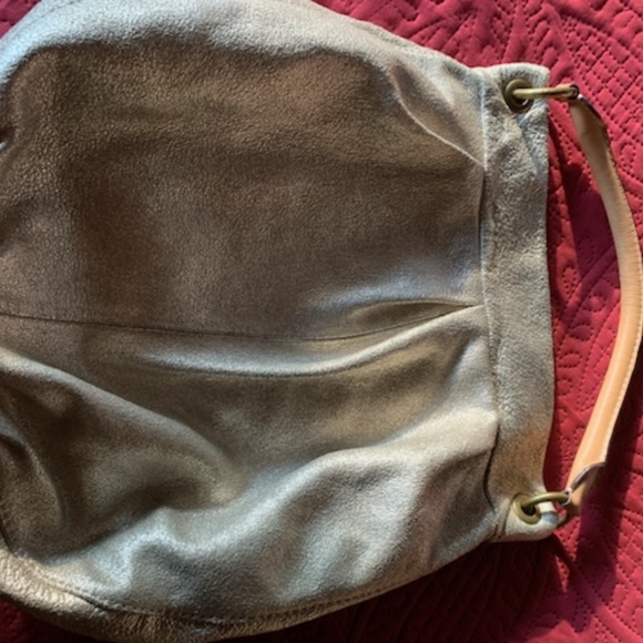 Beautiful ,J Crew gold leather purse BEAUTIFUL ,excellent condition. Make offer - Picture 5 of 12